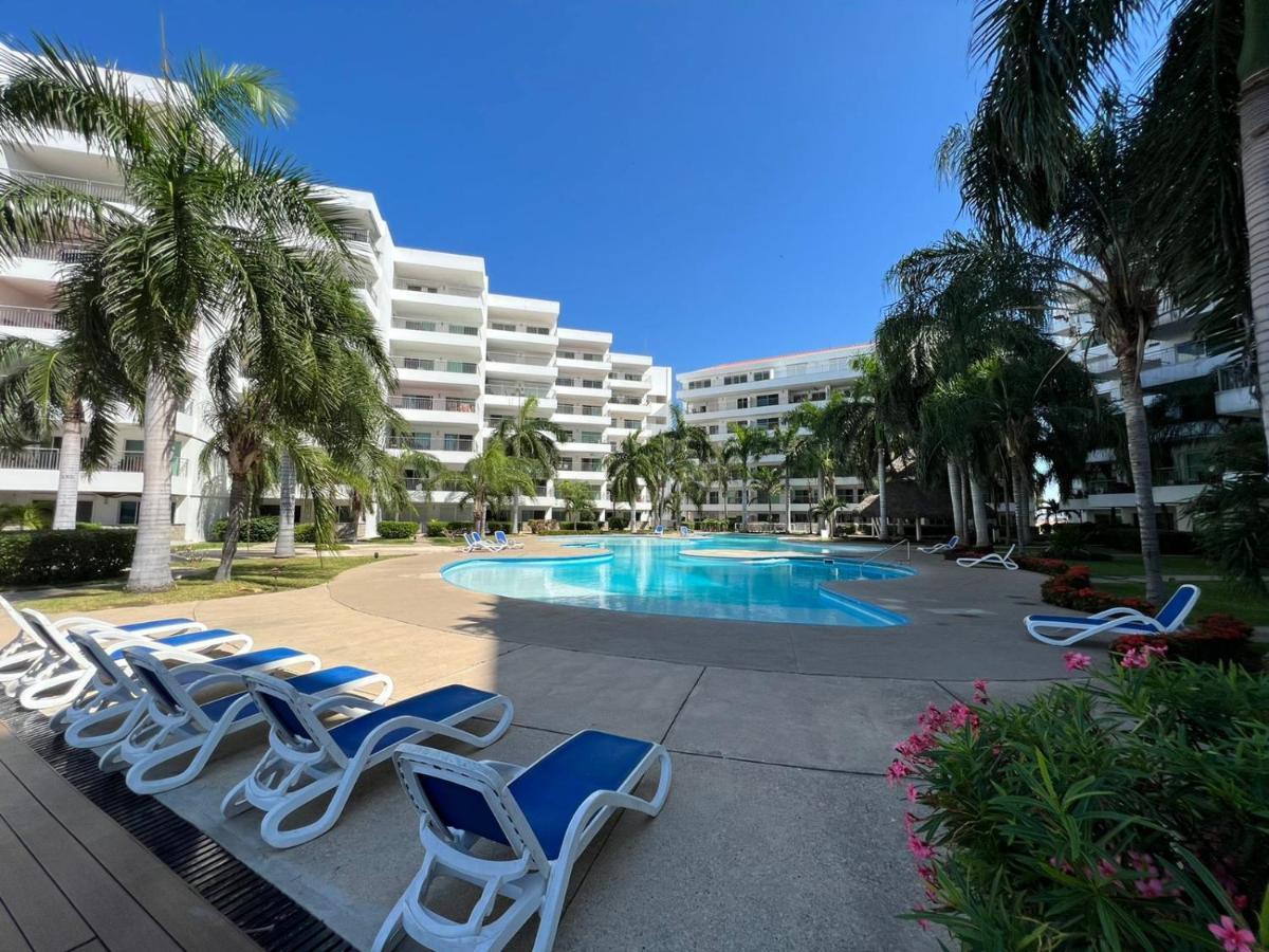 Costa Veleros Marina Mazatlan 03 Apartment Exterior photo