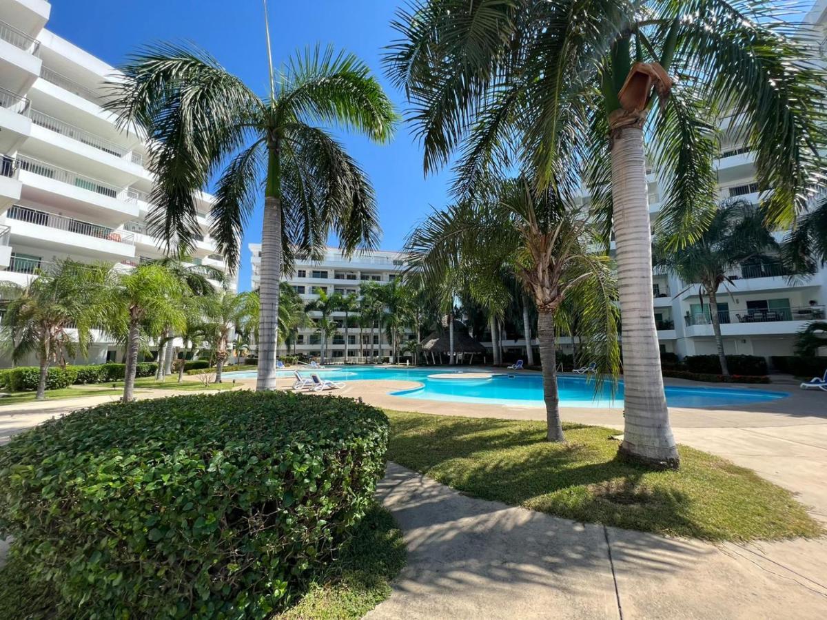 Costa Veleros Marina Mazatlan 03 Apartment Exterior photo